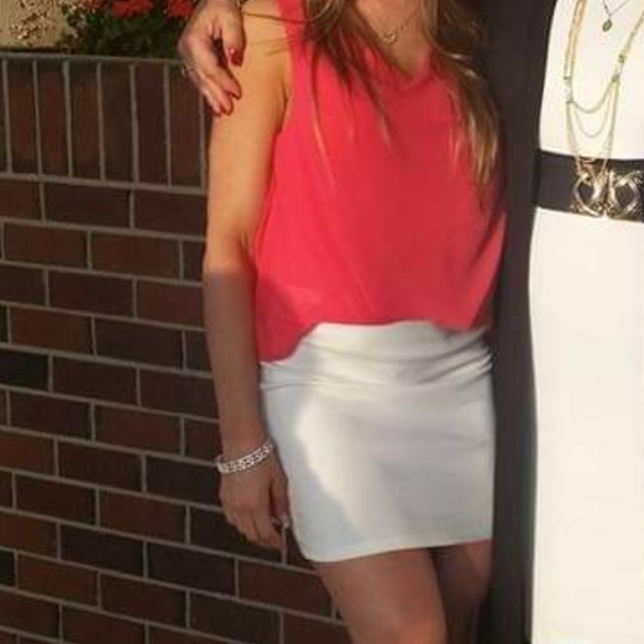 Simon's Twik Open Back Dress - Picture 6 of 6